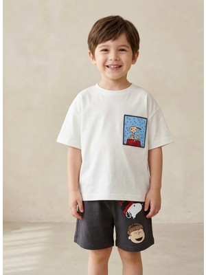 Kız Erkek Çocuk Snoopy Peanuts Baskılı %100 Pamuklu Kumaş Beli Lastikli ve Bağcıklı Şort Tshirt Ikili Takım