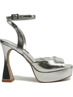 Nine West Kelıana 6fx Gümüş Kadın Topuklu Sandalet