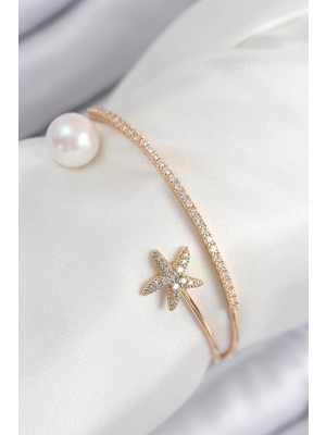 Aesco Mey Ithalat® Pirinç Zirkon Taşlı Yıldız ve Inci Model Gold Renk Kadın Bileklik