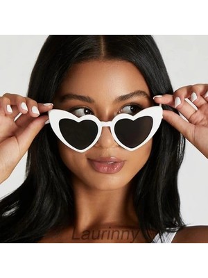 Aesco Mey Ithalat® Beyaz Renk Kalp Şekilli Parti Gözlüğü 15X5 cm