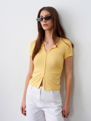 Dilvin 31838 Düğmeli Kısa Kollu Top-Sarı