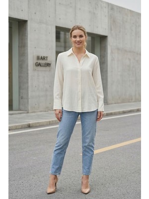Lupinn Kadın Ekru Classic Regular Fit Uzun Kollu Düğmeli Dokuma Gömlek – Kadın Gömlek Bluz