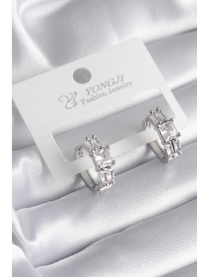 Aesco Mey Ithalat® Pirinç Gümüş Renk Kare Zirkon Taşlı Kadın Küpe