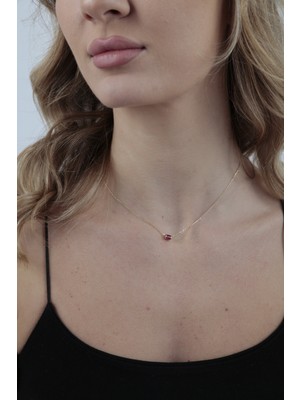 14 Ayar Altın Kırmızı Baget Taşlı Silindir Kolye