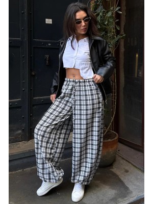 Madmext Beyaz Ekose Desenli Yüksek Bel Balon Fit Kadın Pantolon MG2726