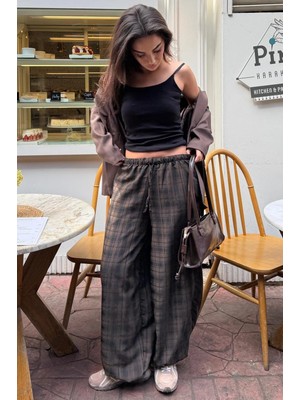 Madmext Kahverengi Ekose Desenli Yüksek Bel Balon Fit Kadın Pantolon MG2726