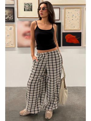 Madmext Taş Rengi Ekose Desenli Yüksek Bel Balon Fit Kadın Pantolon MG2726