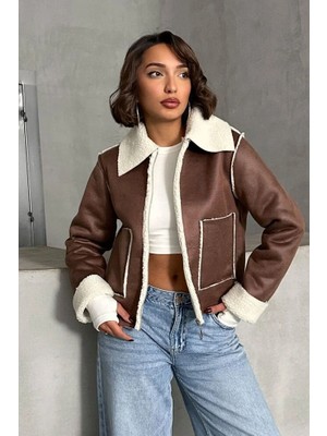 Topshow Taba Süet Kısa Kadın Mont – Içi Kürklü, Krem Yaka Detaylı Fermuarlı Mont