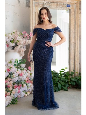 Lafaba Kadın Lacivert Kayık Yaka Boncuklu Uzun Abiye Elbise