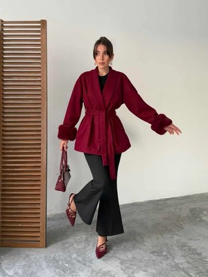 Kürk Detaylı Kemerli Kadın Ceket