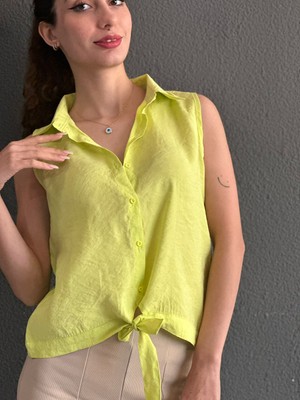 Gönülden Tasarım Yeşil Bağlama Detaylı Sırt Baskılı Kadın Gömlek S Beden