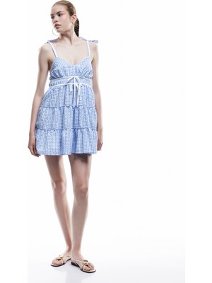 Koton Kolsuz V Yaka Fiyonklu Bağcıklı Pötikareli Mini Elbise