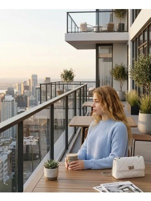 Urumday Kadın Yuvarlak Yaka Kazak