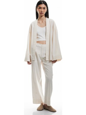 Koton Viskon-Pamuk Karışımlı Nakışlı Yüksek Bel Düz Bol Paça Pantolon