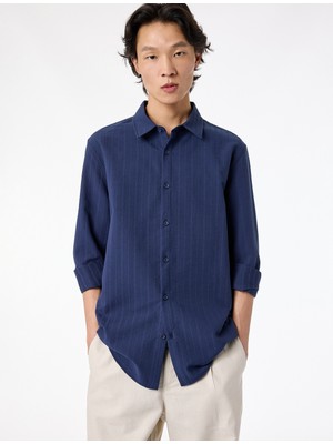 Koton Regular Fit Klasik Yaka Düğmeli Dokulu Uzun Kollu Gömlek