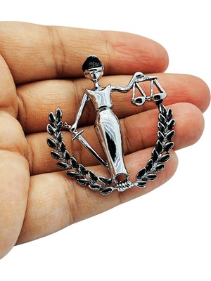 BB Bi Butik Shop Gümüş Işıltılı Themis Adalet Tanrıçası Broşu - Defne Dalı Detaylı Hukukçu Yaka Iğnesi