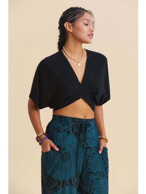 Los Banditos Kruvaze Yaka Sırt Dekolteli Dökümlü Yazlık Bluz