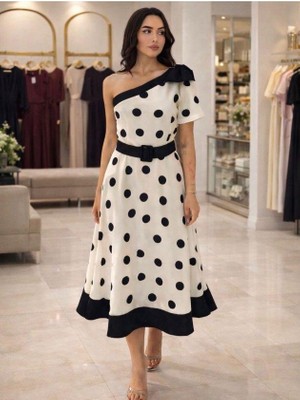 Mareandpanda Kadın Omuz Dekolteli Fiyonk ve Puantiye Detay Maxi Boy Elbise