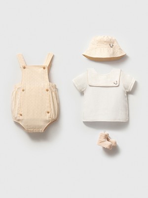 Noynoy Bebek 4'lü Kombin Set - Düğmeli Salopet, Denizci Yaka Tişört, Şapka ve Patik Çorap 3 - 6 Ay