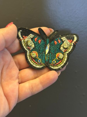 Gönülden Tasarım Nakış Işleme Zirkon Taşlı Kelebek Arma Dikiş Aplike 9x6 cm