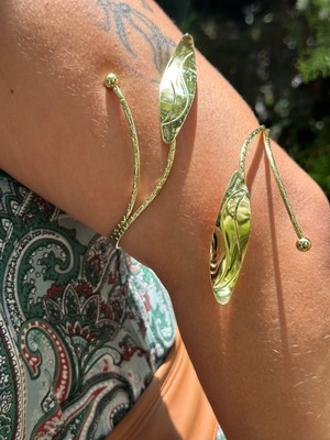 Gönülden Tasarım Çelik Lale Desenli Kadın Kol Bileziği