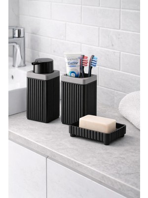 Binbirreyon Banyo Aksesuar Seti 3 Parça Sıvı Sabunluk Diş Fırçalık Sabunluk 3 Farklı Renk LB149