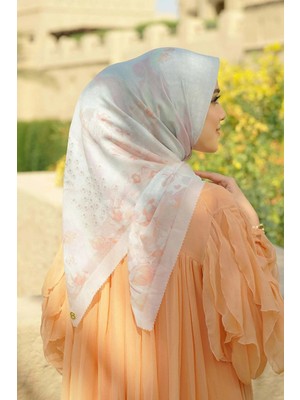 Buttonscarves Arabian Night Kare Eşarp - Pearl