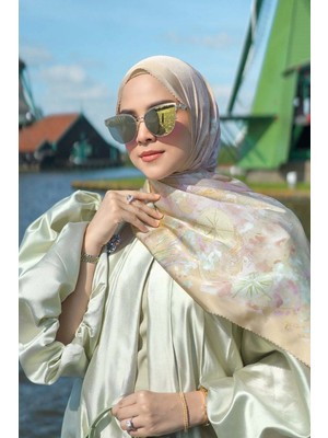 Buttonscarves Journey Saten Şal - Jeddah
