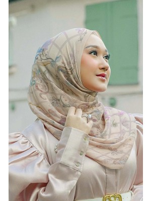 Buttonscarves Autograph Piliseli Şal - Fleur