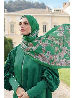 Buttonscarves Farra Saten Şal - Alocasia