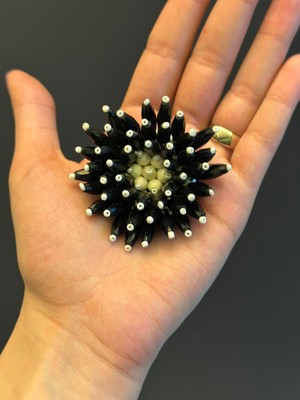 Gönülden Tasarım Boncuk Işleme Deniz Kestanesi Broş Yaka Iğnesi Giyim Aksesuarı Çap 6 cm