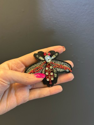 Gönülden Tasarım 7x5 cm Zirkon Taşlı Kelebek Broş Yaka Iğnesi