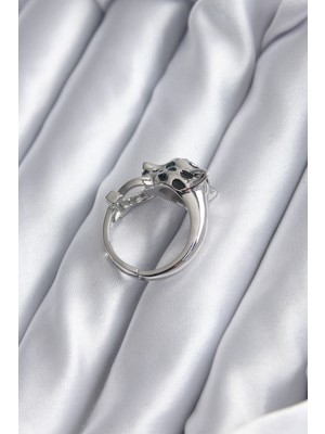 Gümüş Renk Kaplan Model Zirkon Taş Detay Vip Kadın Yüzük - Lisinya