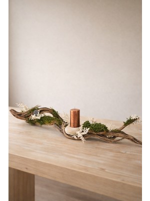 Decoroon Eucalyptus Aura Doğal Ağaç Gövdeli Masa Dekoru 100 cm – Yosunlu Mumlu Uzun Tasarım, El Yapımı Premium Orta Sehpa & Yemek Masası Dekoru