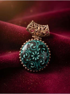 Anka Select El Yapımı Bronz Kaplama Turkuaz Desenli Vintage Kolye Ucu – Osmanlı Tarzı Otantik Takı
