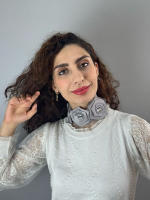 Gönülden Tasarım Gri Taşlı Çiçekli Kolye Kemer Saç Aksesuarı 150X9 cm