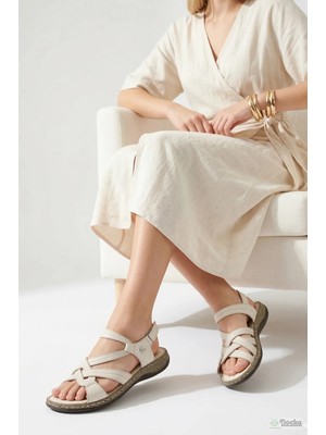 Mammamia Kadın Hakiki Deri Ortopedik Yumuşak Hafif Günlük Sandalet M27YS/2415