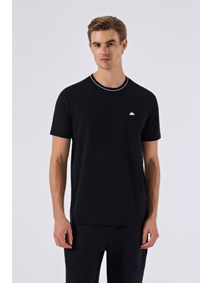 Ellesse Triko Tişört  (2026 Ilkbahar-Yaz)