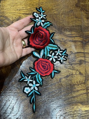 Gönülden Tasarım 27X14 cm Ütü Ile Yapışan Nakış Işleme Çiçekli Arma Dikiş Aplike