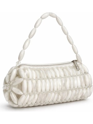 Nemere Calista Ivory