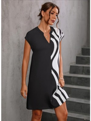 Nidam Butik Kadın Dokuma Viskon Kumaş V Yaka Zebra Desenli Elbise