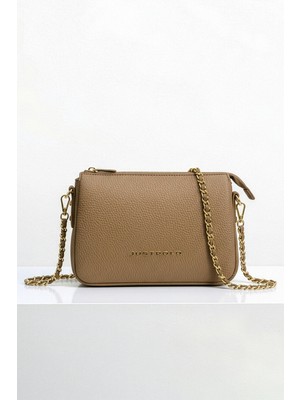 Just Polo Kadın 3 Bölmeli Zincir Uzun Askılı Yeni Sezon Aksesuarlı El & Omuz Çantası (21X15X8 Cm)