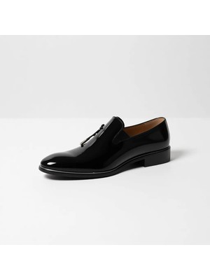 Maximoda Siyah Rugan Klasik Erkek Ayakkabı Kalın Taban ile Günlük Rahat Kullanım