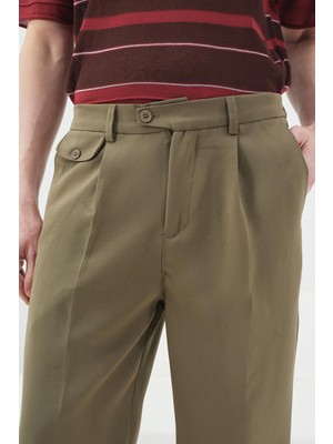 Giesto Dokulu Haki Pilili Pantolon