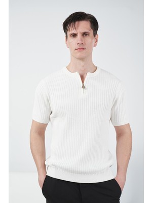 Giesto Dar Kesim Fermuarlı Beyaz Triko T-Shırt