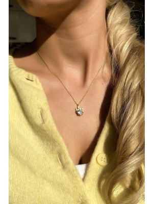 Spossy Silver Jewelry 925 Ayar Gümüş, Gold, Beyaz Taşlı, Alev Kalpli Kolye, SPK2031