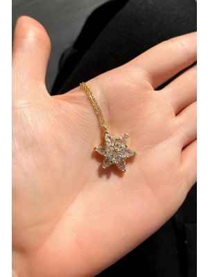 Spossy Silver Jewelry Çiçek Kolye