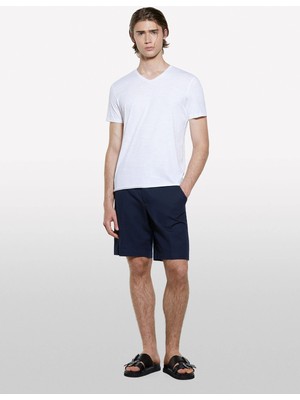 Sisley %100 Pamuk Yırtmaç Detaylı Regular Fit Bermuda Şort Erkek Lacivert Şort - 325P4GJ0S9018