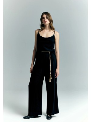 Sateen Kemer Detaylı Pantolon - Siyah
