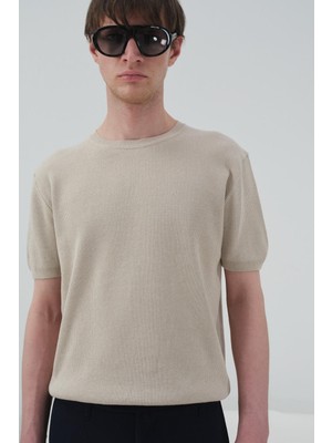 Giesto Fitilli Dokulu Bej Triko T-Shırt